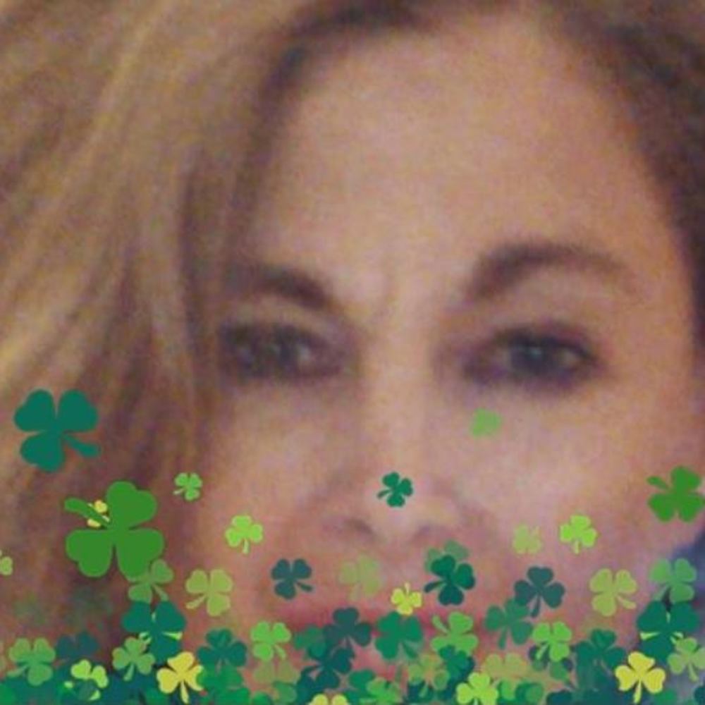 Meet your Posher, Holly